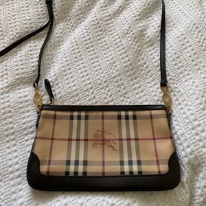 Burberry House Check Crossbody bag
